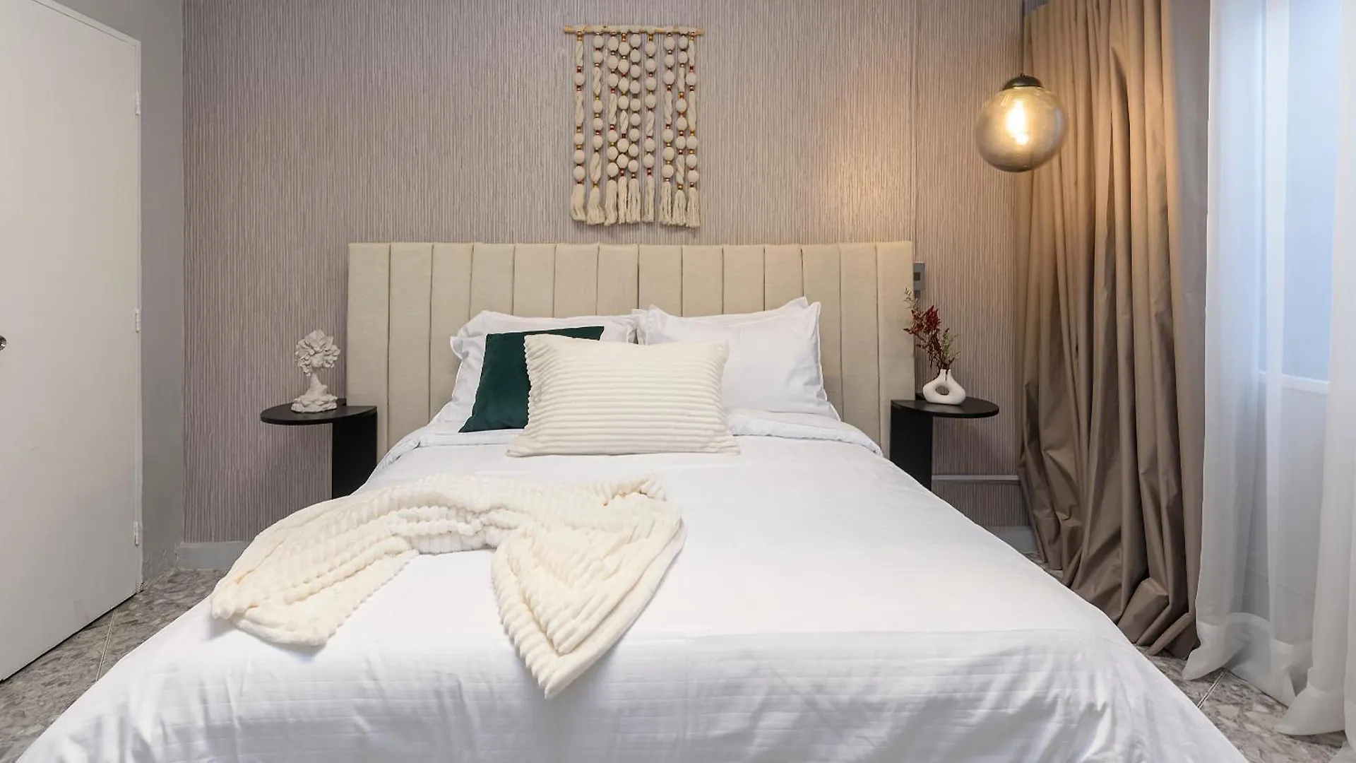 Hotel Hola Medellin