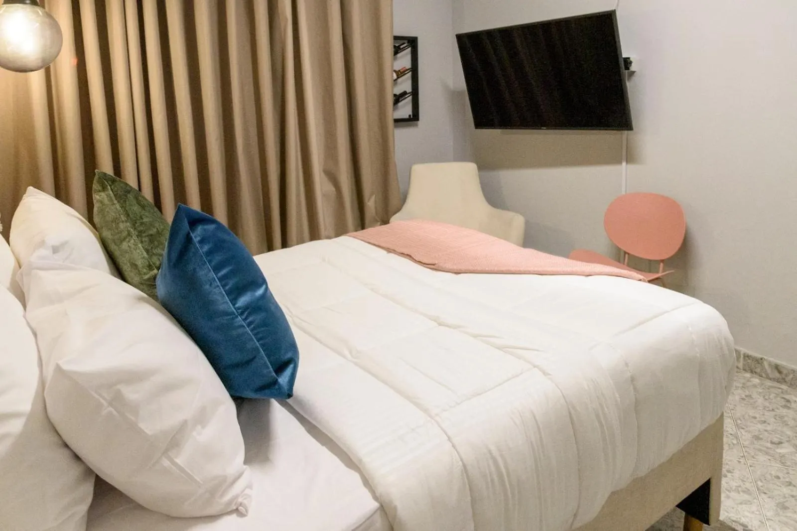 Hotel Hola Medellin