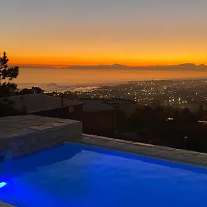 on-the-gbay-villa.hotels-capetown.com/